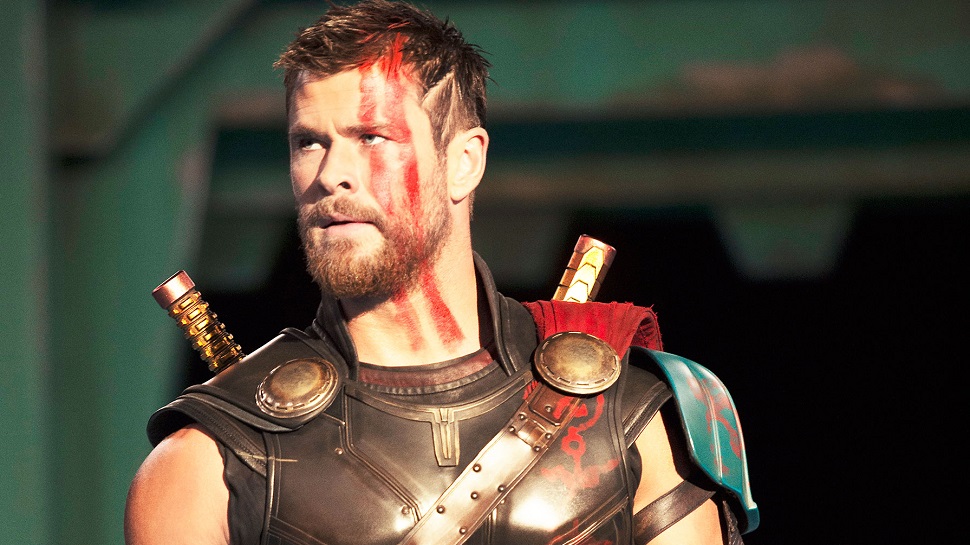 Thor: Ragnarok-thor-ragnarok-photo-chris-hemsworth.jpeg